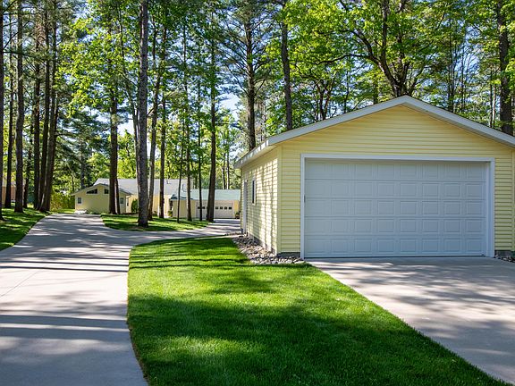 4th image of 3841 S Mielke Way Rd