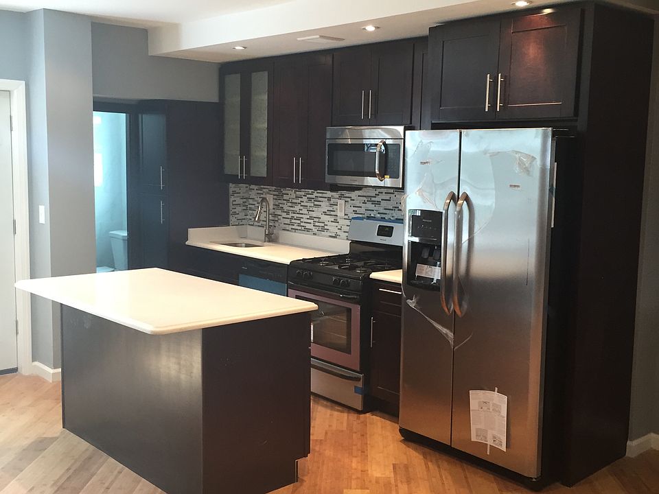 1st image of 10729 111 Street