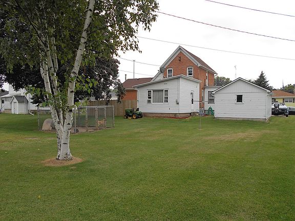 2nd image of 212 S Ann St
