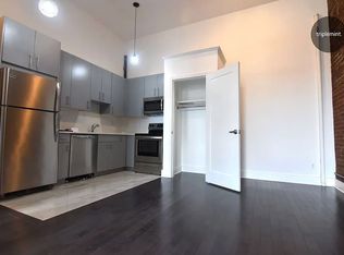 167 Greenpoint Ave APT 3F, Brooklyn, NY 11222