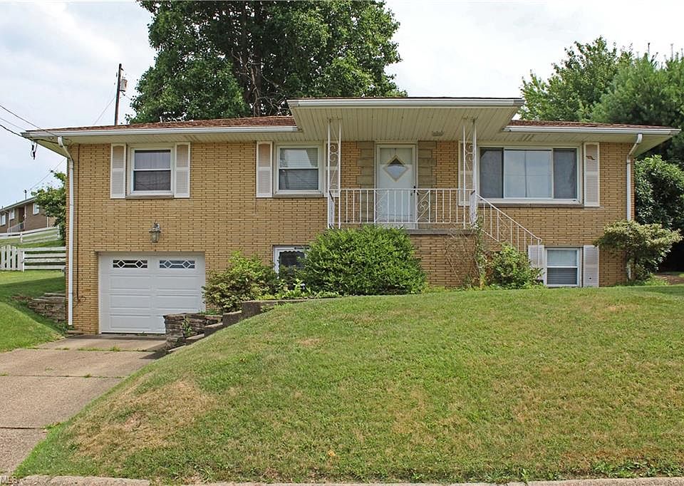 1st image of 108 Guy St