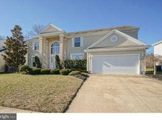 14 E Meadowbrook Cir, Sicklerville, NJ 08081