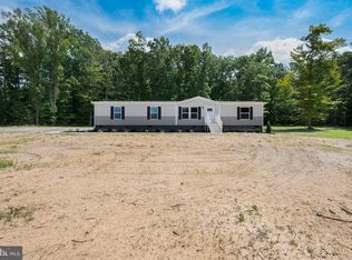 1812 Old Apple Grove Rd, Mineral, VA 23117
