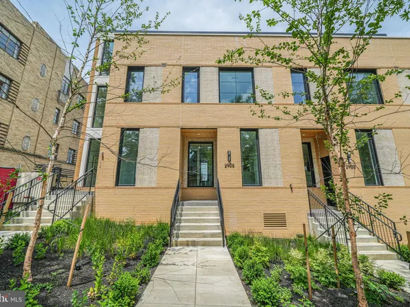2905 Newark St NW, Washington, DC 20008