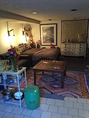 Rented by Grand & Co. | media 1