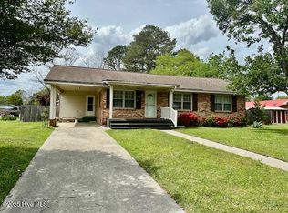507 Norwood Ave, Lumberton, NC 28358