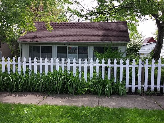 3rd image of 1704 Belleview Ave