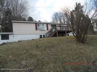102 Christopher Way, Hawley, PA 18428