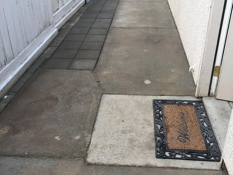 VERY WIDE SIDEWAYS
