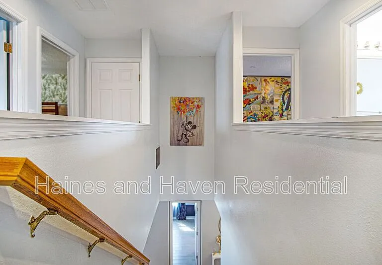 403 Corvina Dr — Photo 58