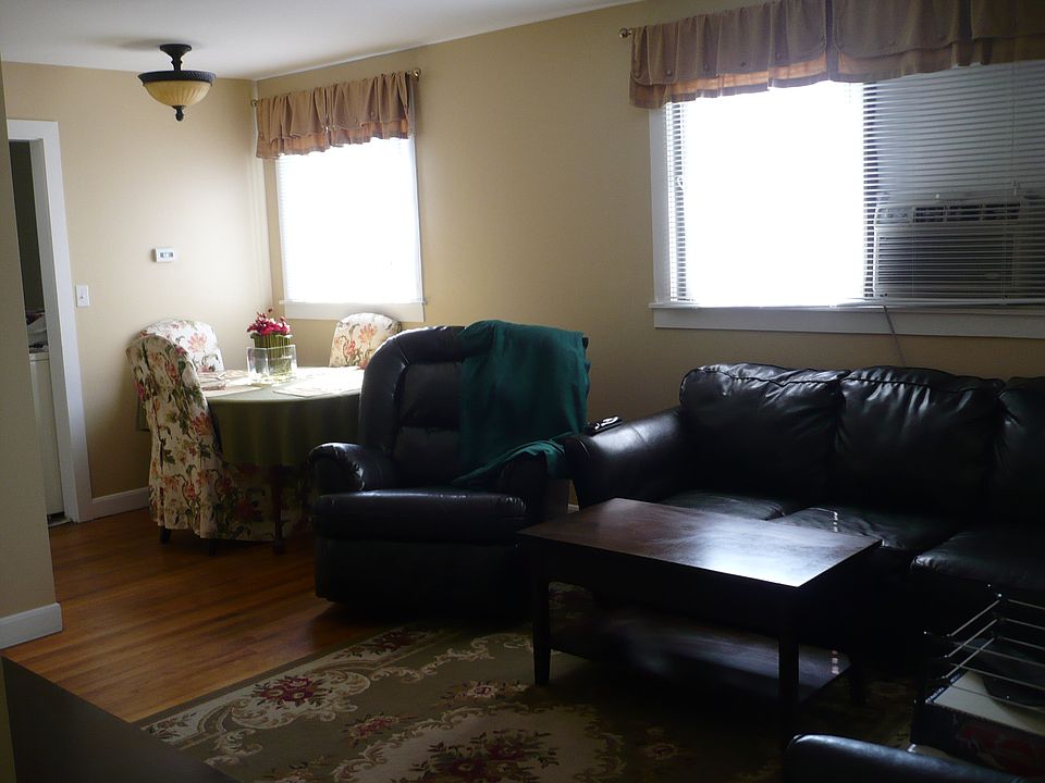 Living & Dining combo