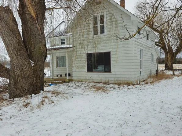 9750 E Mike Tony Rd, Merritt, MI 49667