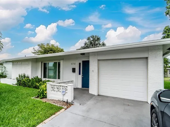 5710 NW 73rd Ave, Tamarac, FL 33321