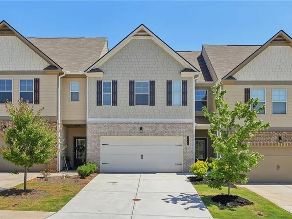 3668 Prospect Point Dr, Oakwood, GA 30566
