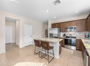 17846 W Country Club Ter, Surprise, AZ 85387