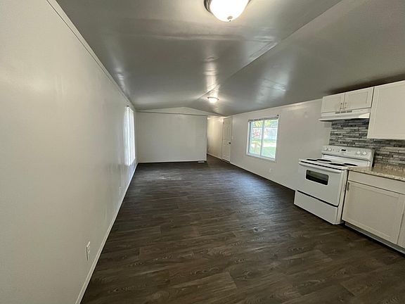 3rd image of 1200 S 4th Ave #33