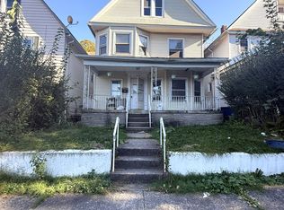 912 1/2 Madison Ave, Scranton, PA 18510