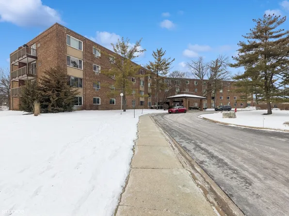 1500 Robin Cir APT 115, Hoffman Estates, IL 60169