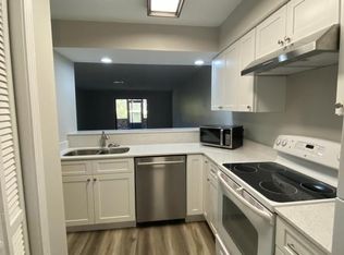 1830 Fairway Ridge Dr APT 6H, Surfside Beach, SC 29575