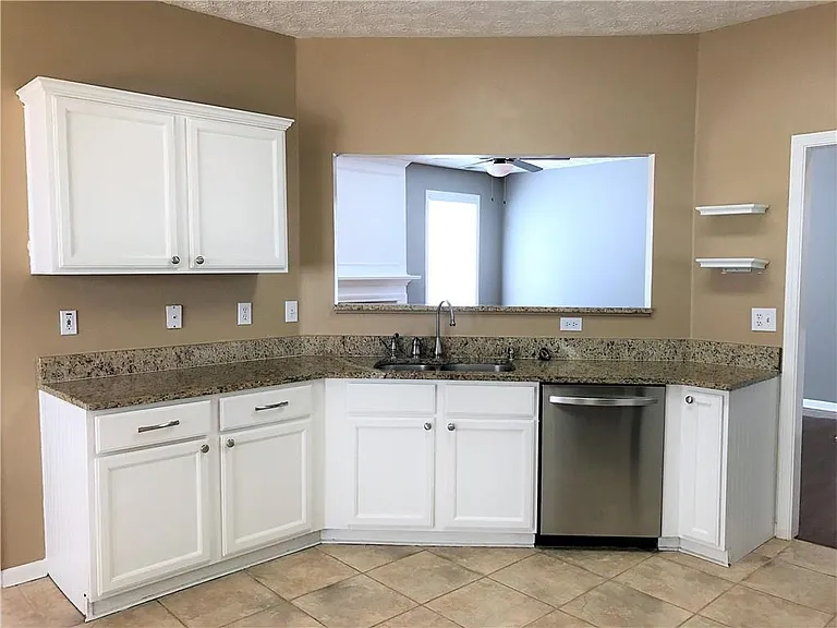 235 Cadence Ct — Photo 4