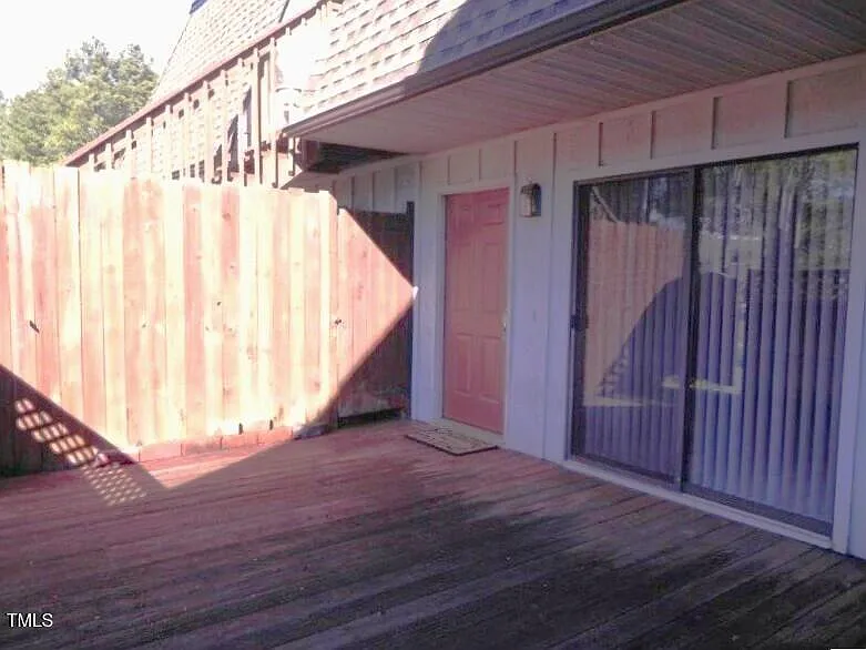 2 bed, 2.0 bath, 1100 sqft, $1,475 — Photo 3