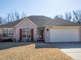 1805 W Miami St, Broken Arrow, OK 74011
