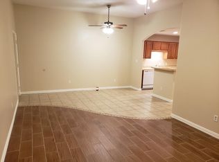 823 Cullum Ct, Hurst, TX 76053