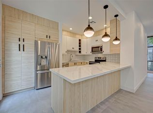 701 Bering Dr APT 103, Houston, TX 77057