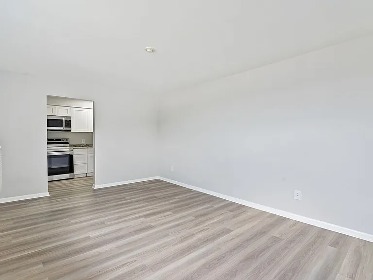 110 Butler St — Photo 13