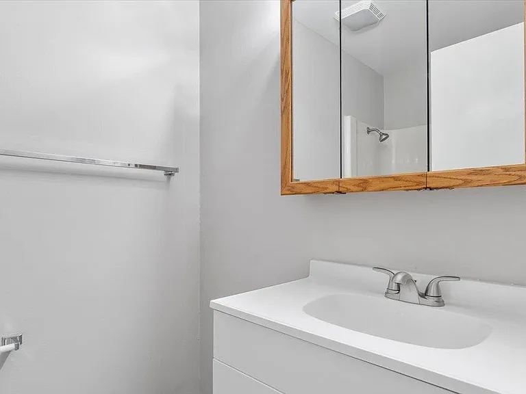 32 Sundowner Ln — Photo 8