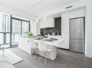 101 Charles St E #509, Toronto, ON M4Y 0A9