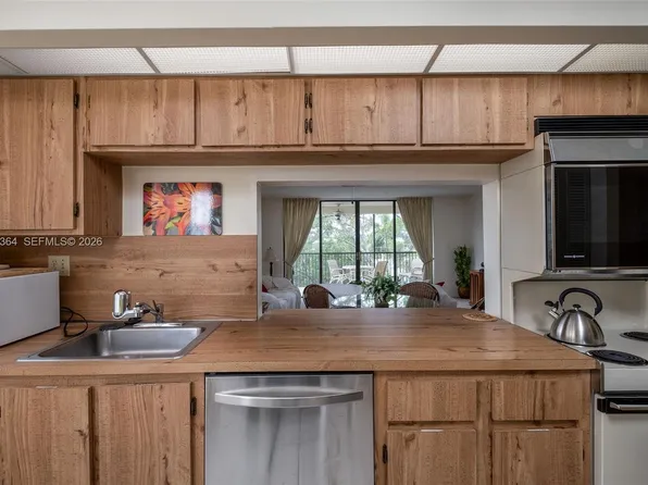 6800 Cypress Rd APT 501, Fort Lauderdale, FL 33317