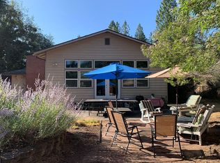 2879 Old Military Rd, Central Point, OR 97502