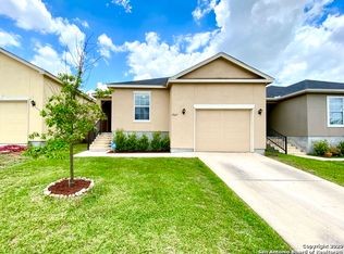 7027 Hallie Rdg, San Antonio, TX 78227