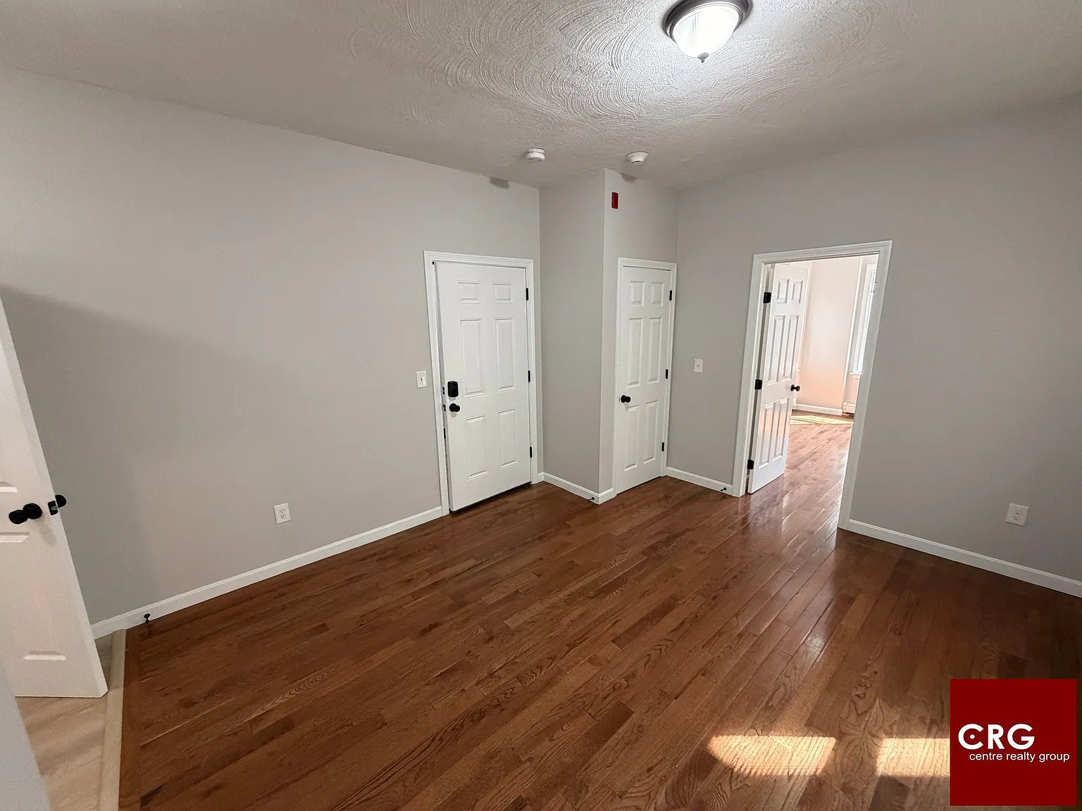 2 bed, 1.0 bath, $2,495 — Photo 3