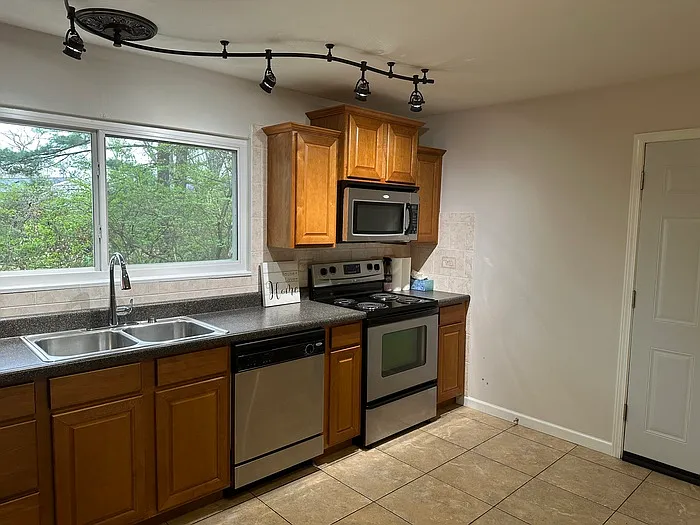 1308 Palm Ridge Ct — Photo 7