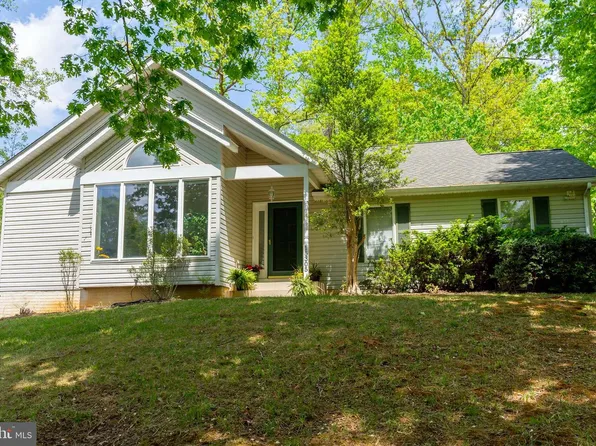 15305 Pecan Tree Dr, Mineral, VA 23117