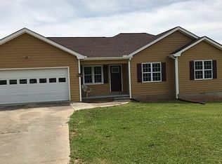 692 Smith Cemetery Rd, Winder, GA 30680