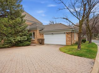 10 E La Montagne Ln, Sandy, UT 84092