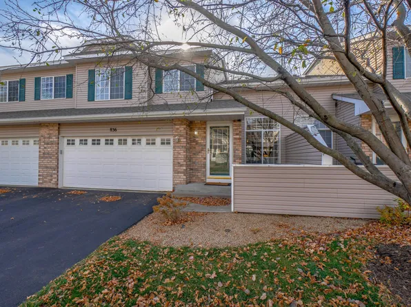 836 Summer Pines Cir, Hudson, WI 54016