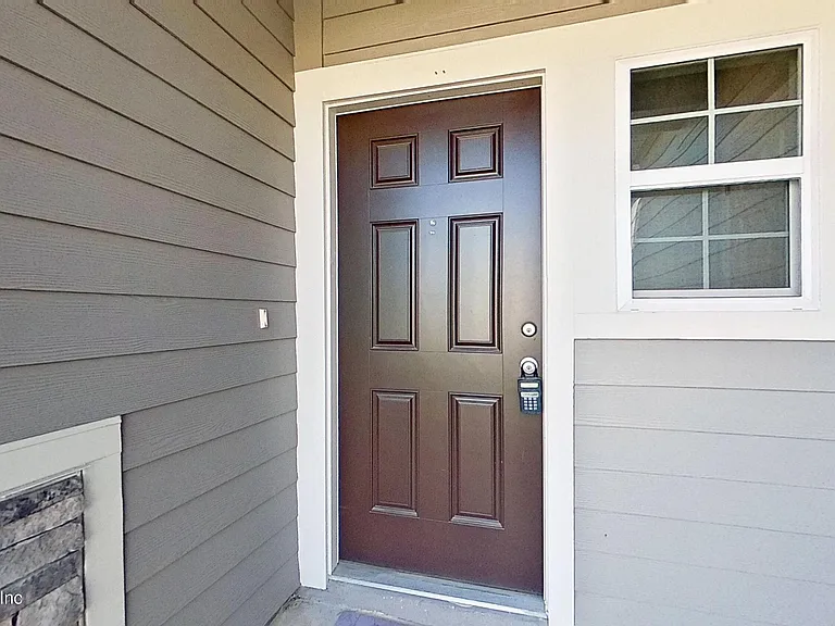 9798 Fiddleback Ln — Photo 4