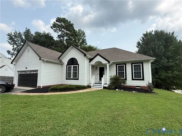 3819 Daniels St, Chester, VA 23831