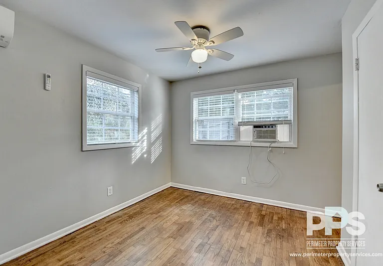 81 E Wesley Rd NE #7 — Photo 12