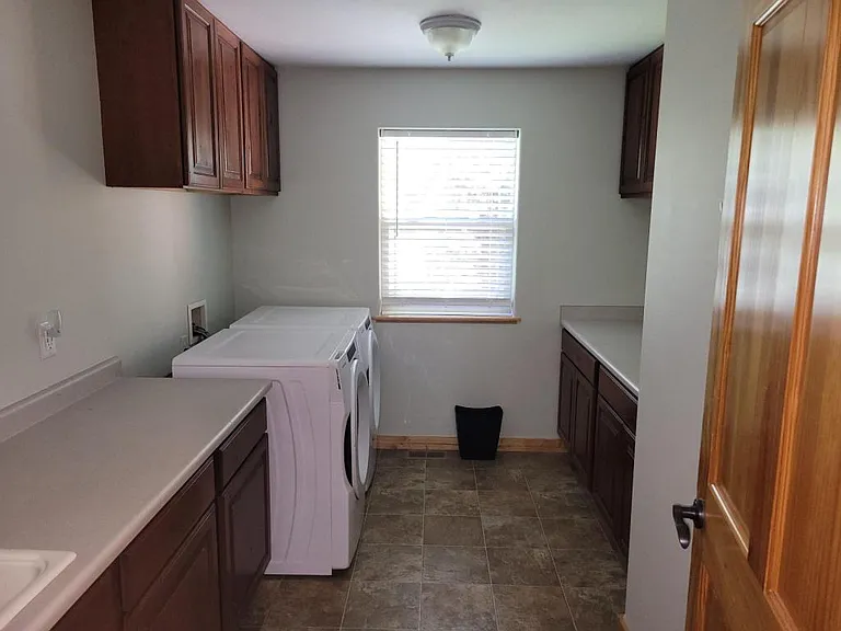 75 E Katina Ct — Photo 11