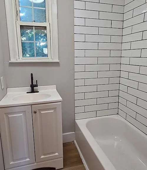 1019 Green Ln — Photo 14