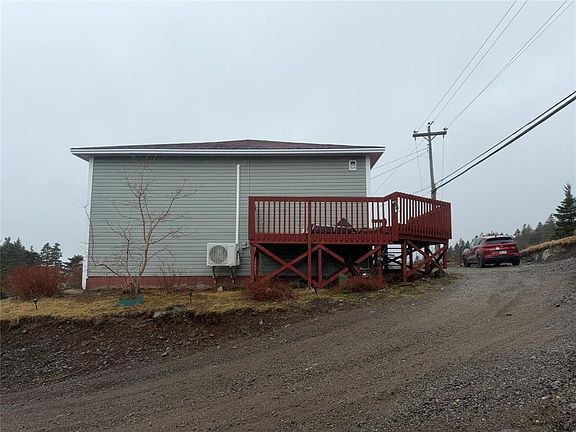 4th image of 690 Ville Marie Drive