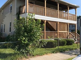 28 Florence St, Springfield, MA 01105