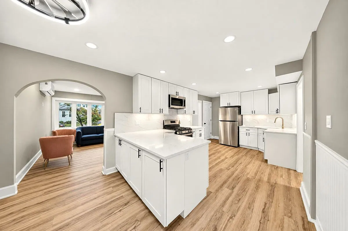 3 bed, 1.5 bath, 1679 sqft, $4,500 — Photo 3