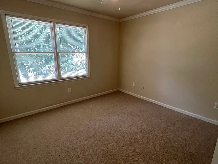 1555A Oakpointe Dr SW #A — Photo 19