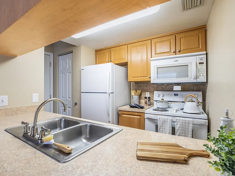 The Artisan Apartments — Photo 13
